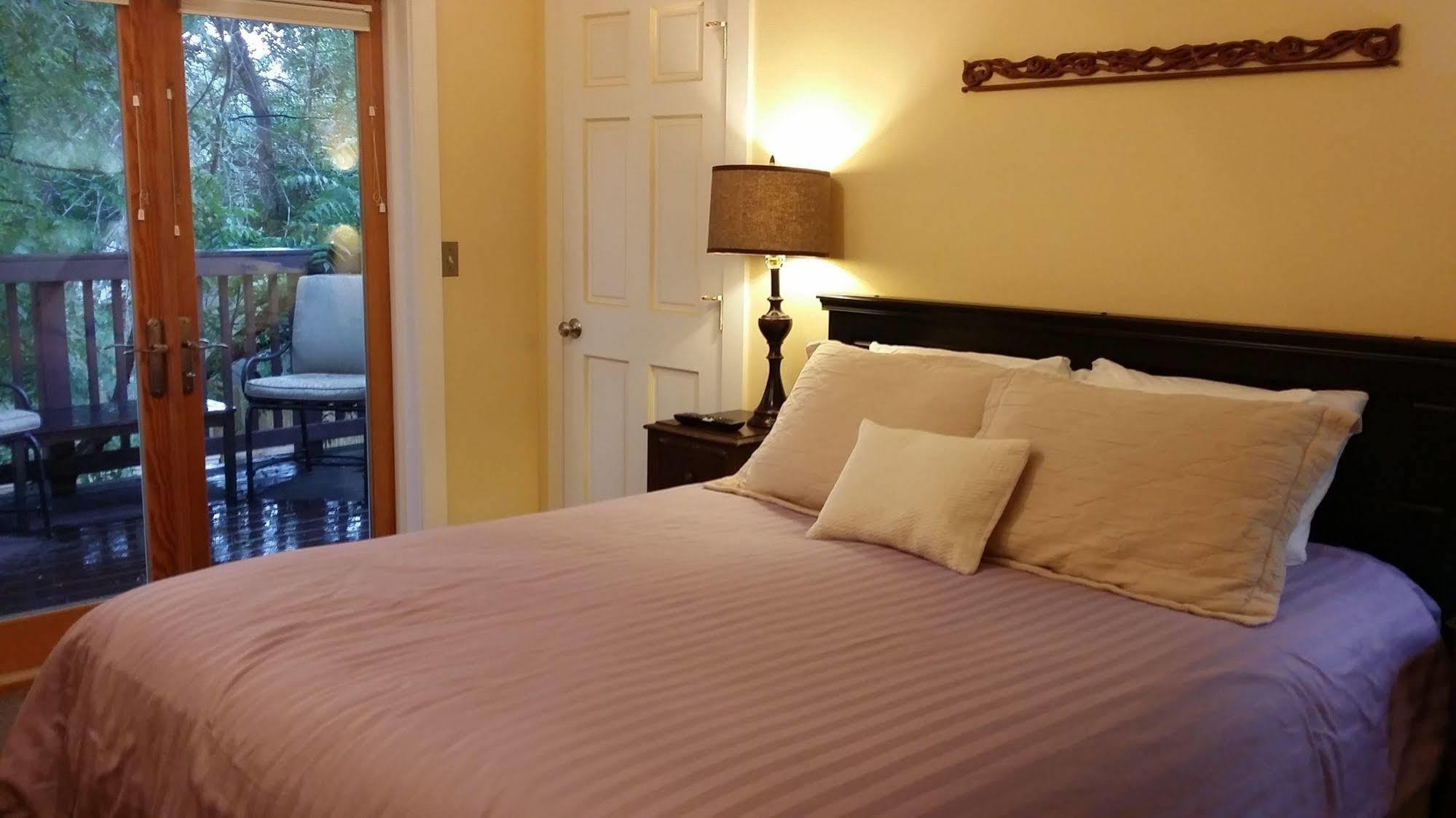 באולדר Briar Rose Bed & Breakfast מראה חיצוני תמונה