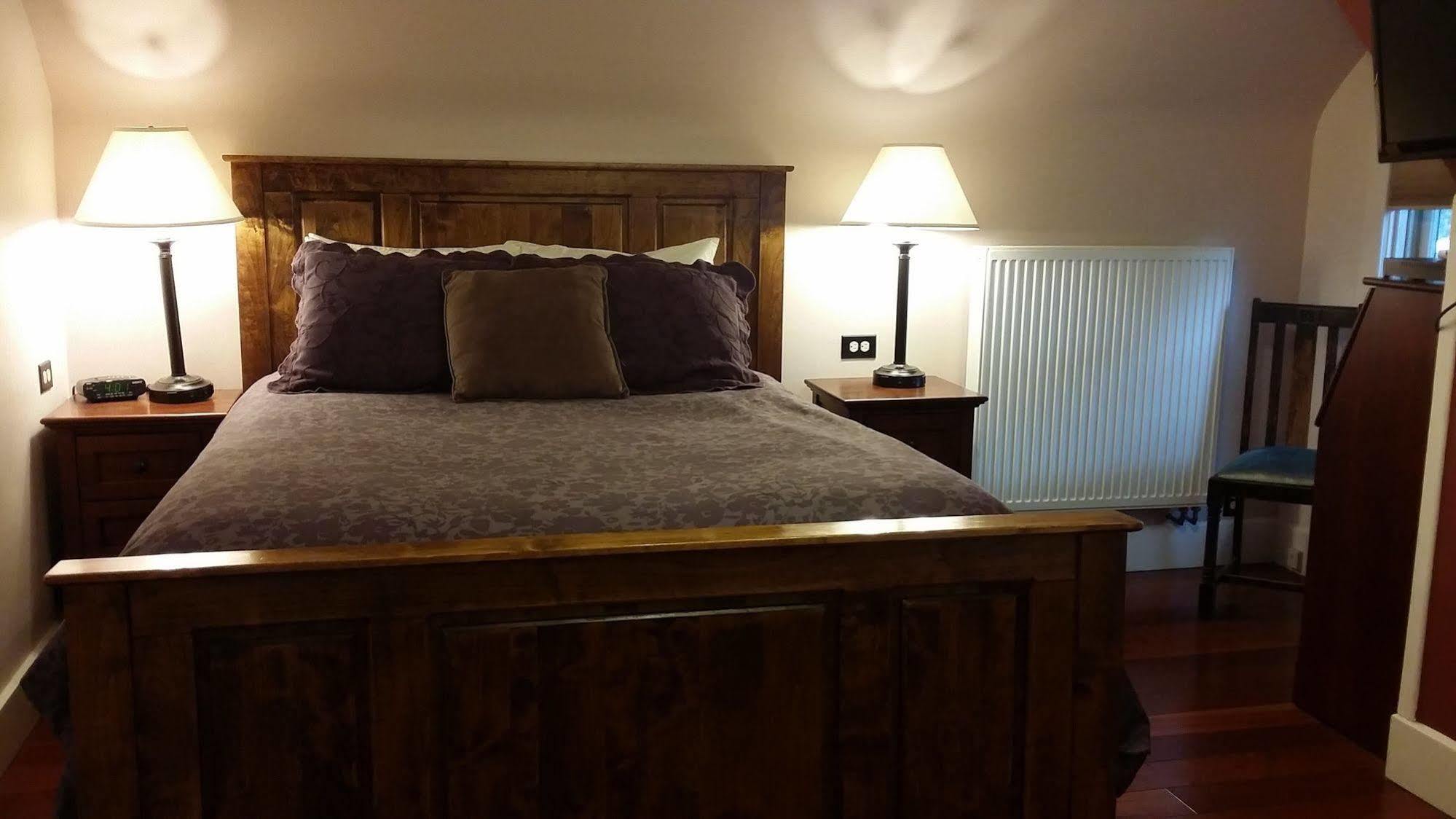 באולדר Briar Rose Bed & Breakfast מראה חיצוני תמונה