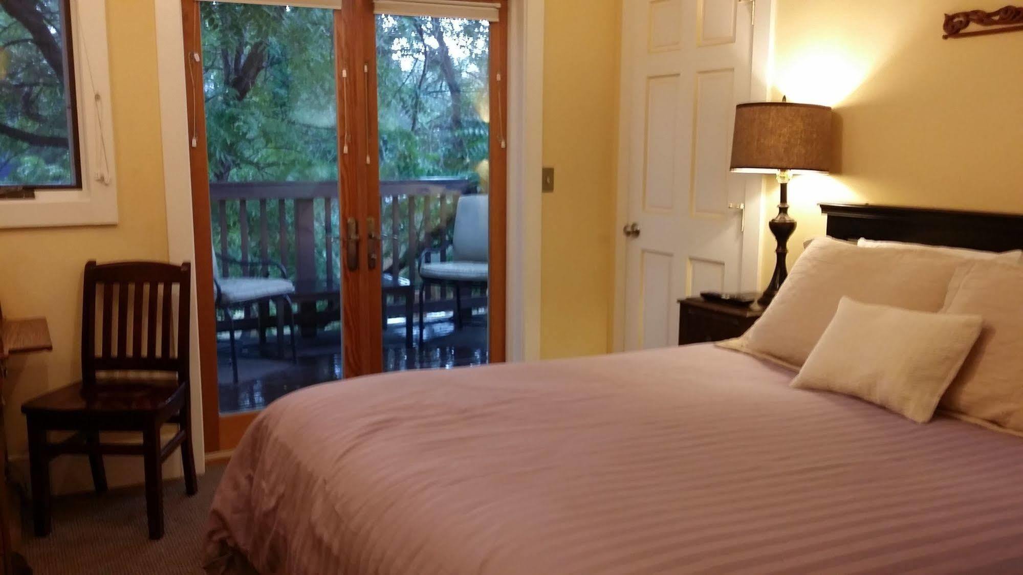 באולדר Briar Rose Bed & Breakfast מראה חיצוני תמונה
